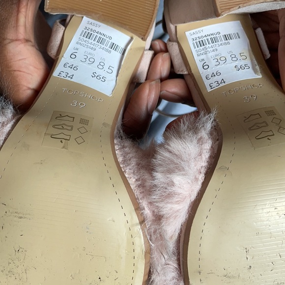 Pink Heels - Picture 5 of 6